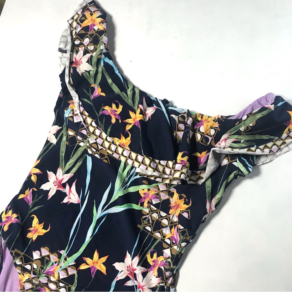 Trina Turk Fiji Ruffled Off Shoulder One Piece Flattering size 12 Large … - Picture 3 of 12